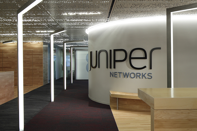 Продажи компании Juniper Networks выросли