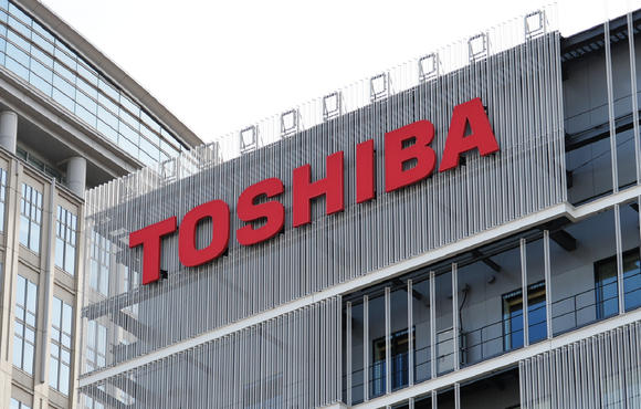 Toshiba начала поставки новых накопителей